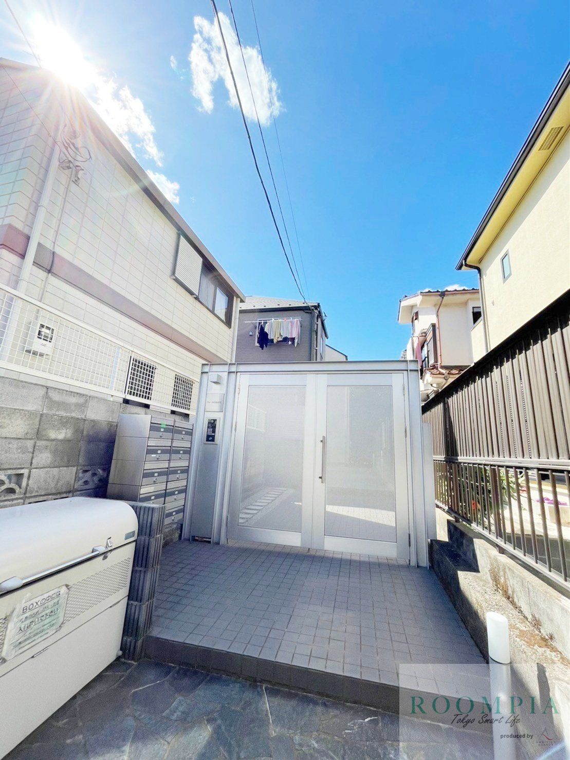 建物エントランス