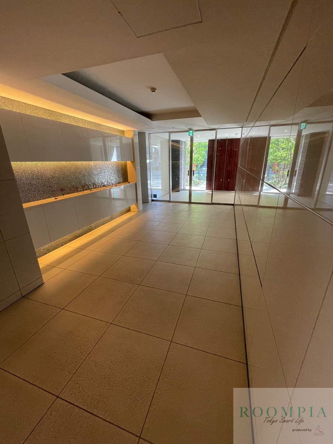 建物エントランス