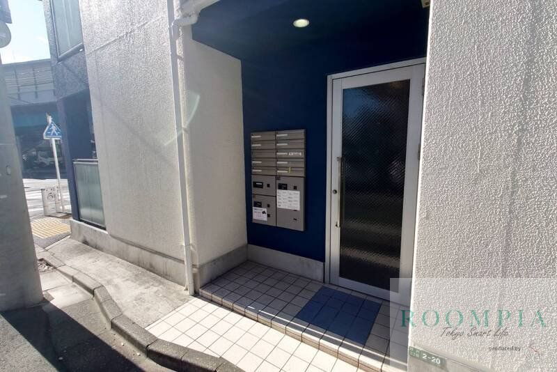 建物エントランス