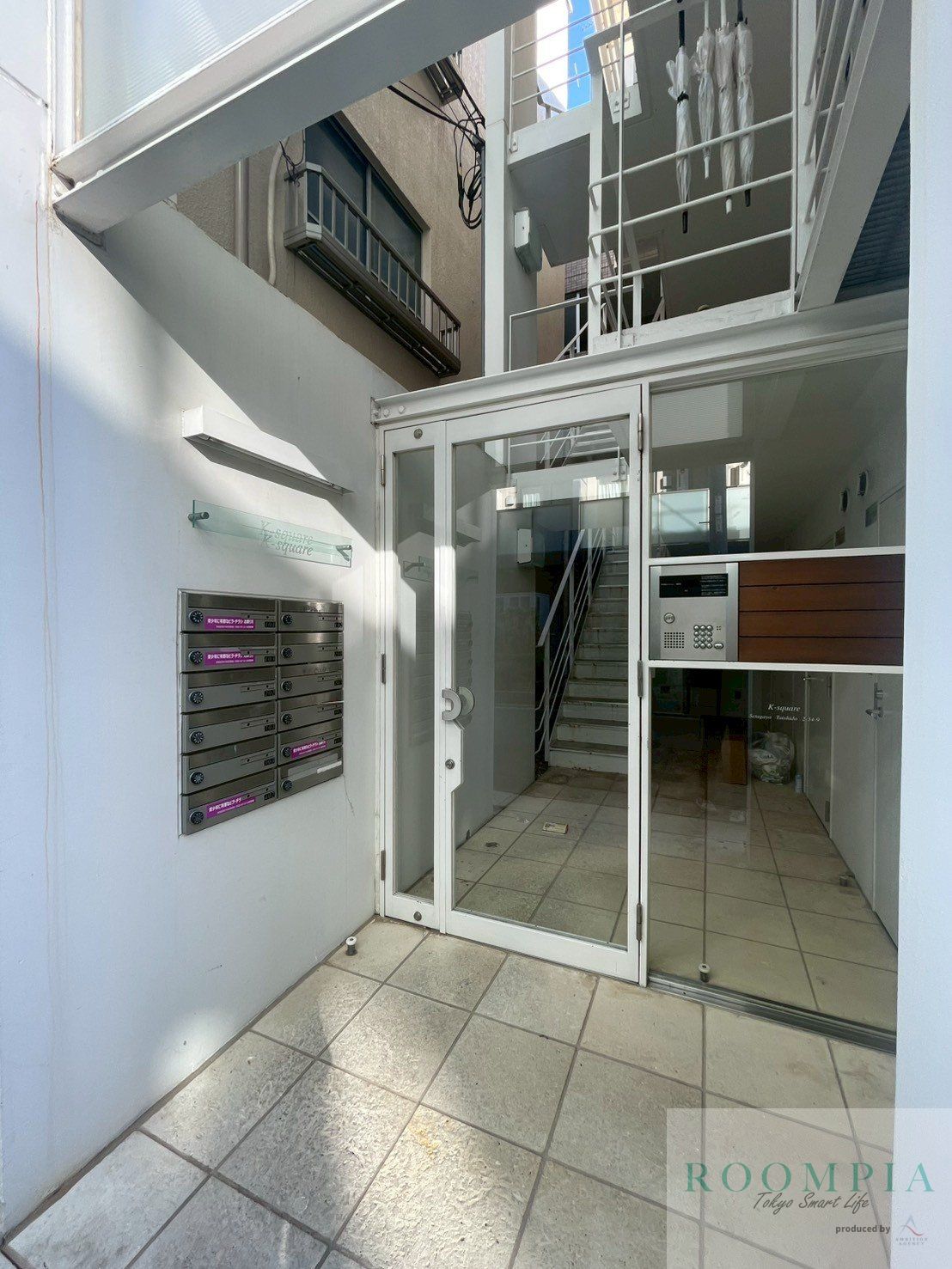 建物エントランス