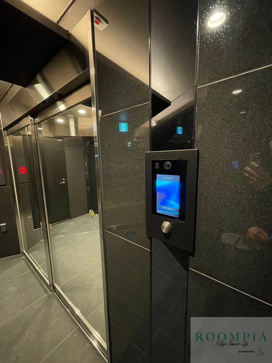 建物エントランス