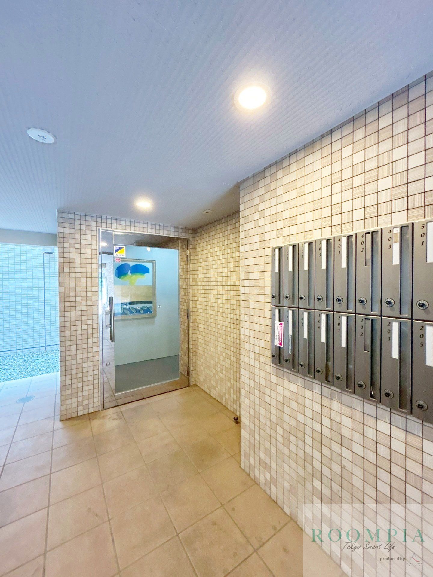 建物エントランス