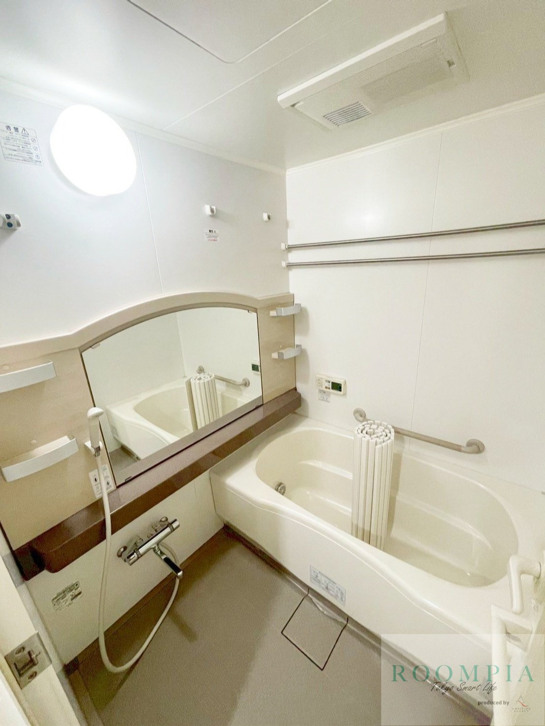 シャワールーム