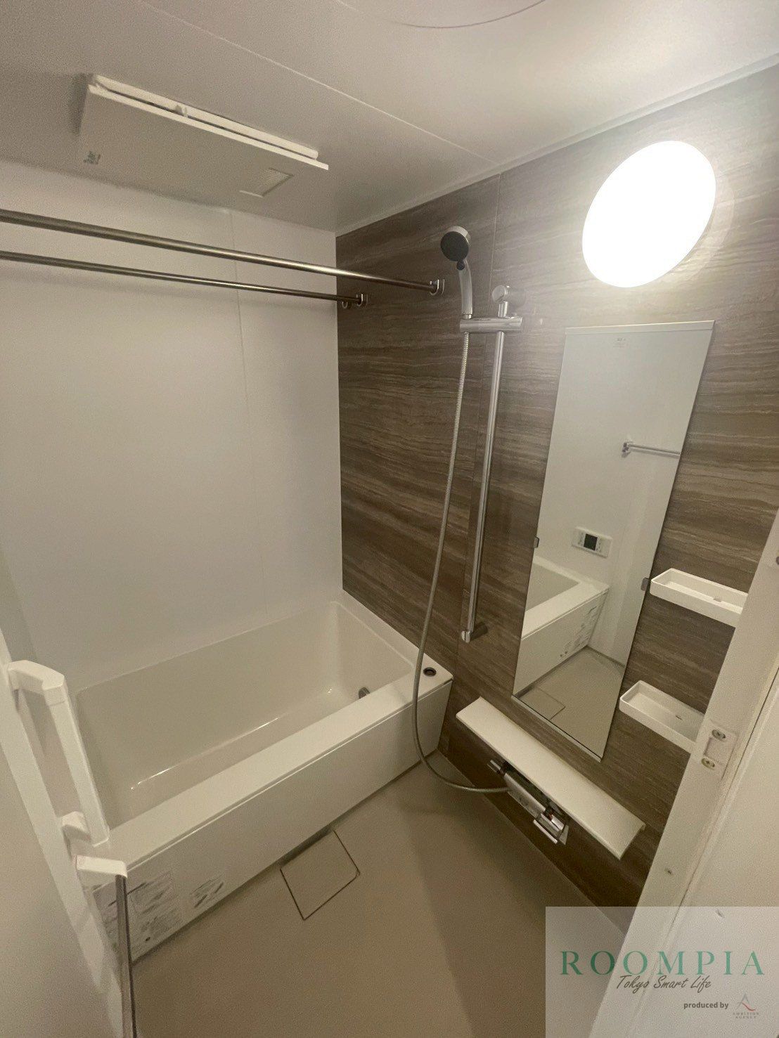 シャワールーム