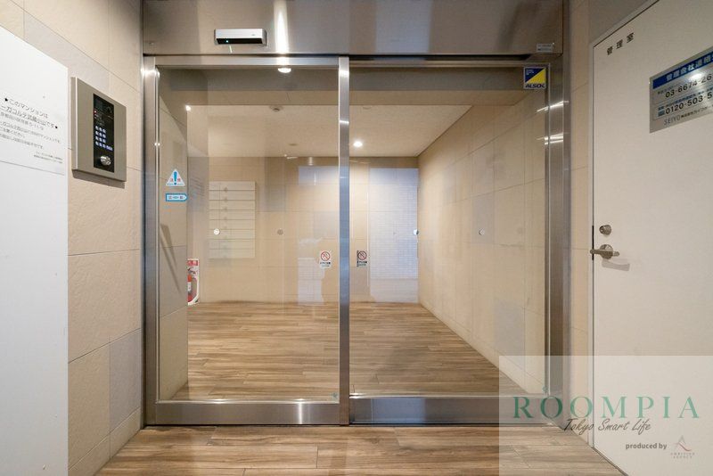 建物エントランス