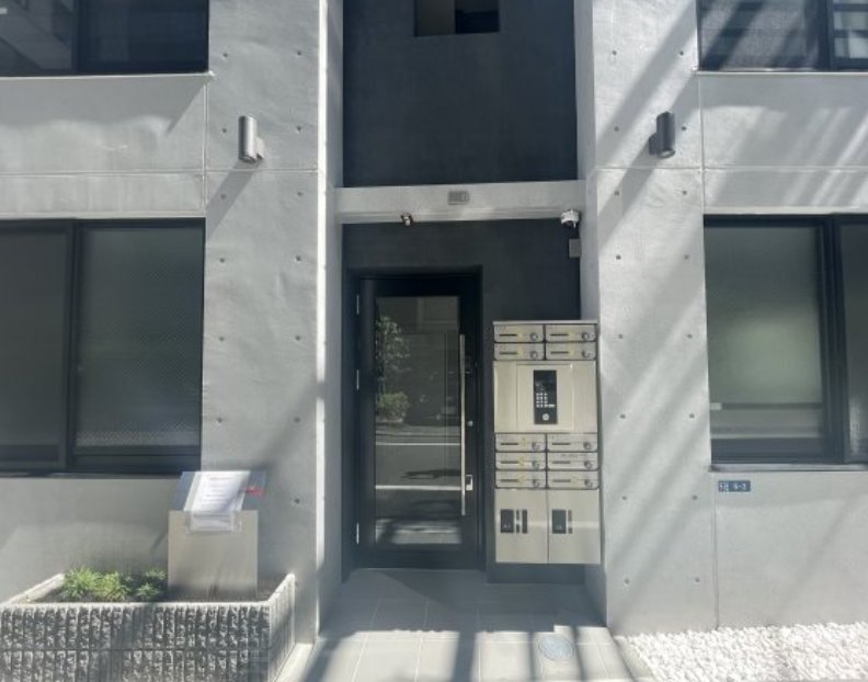 建物エントランス