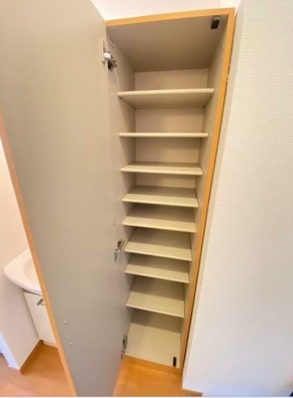 収納