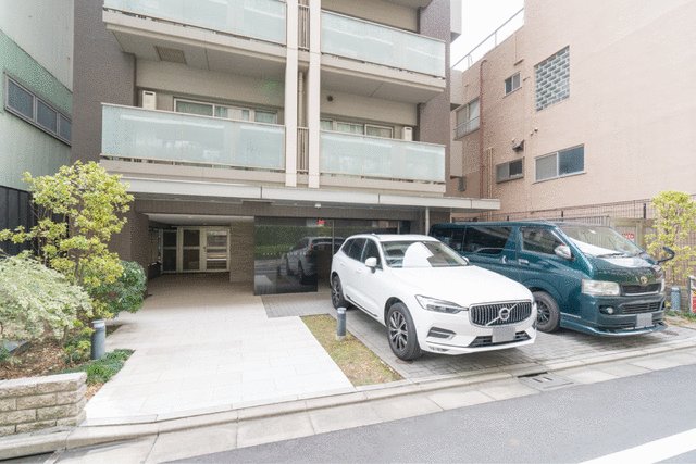 建物エントランス