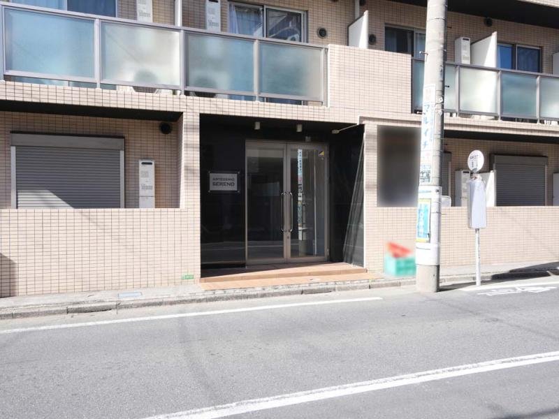建物エントランス