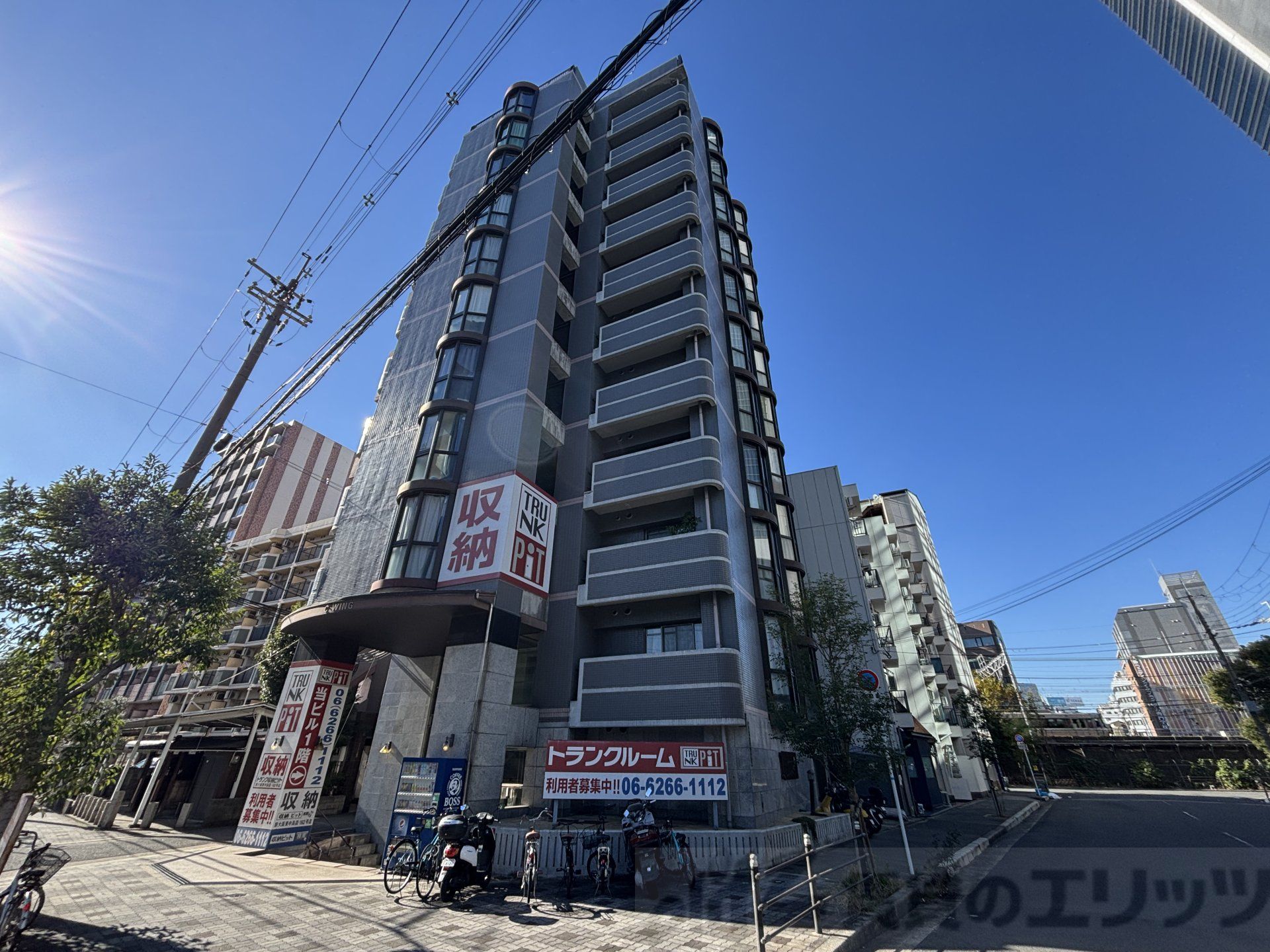 建物エントランス