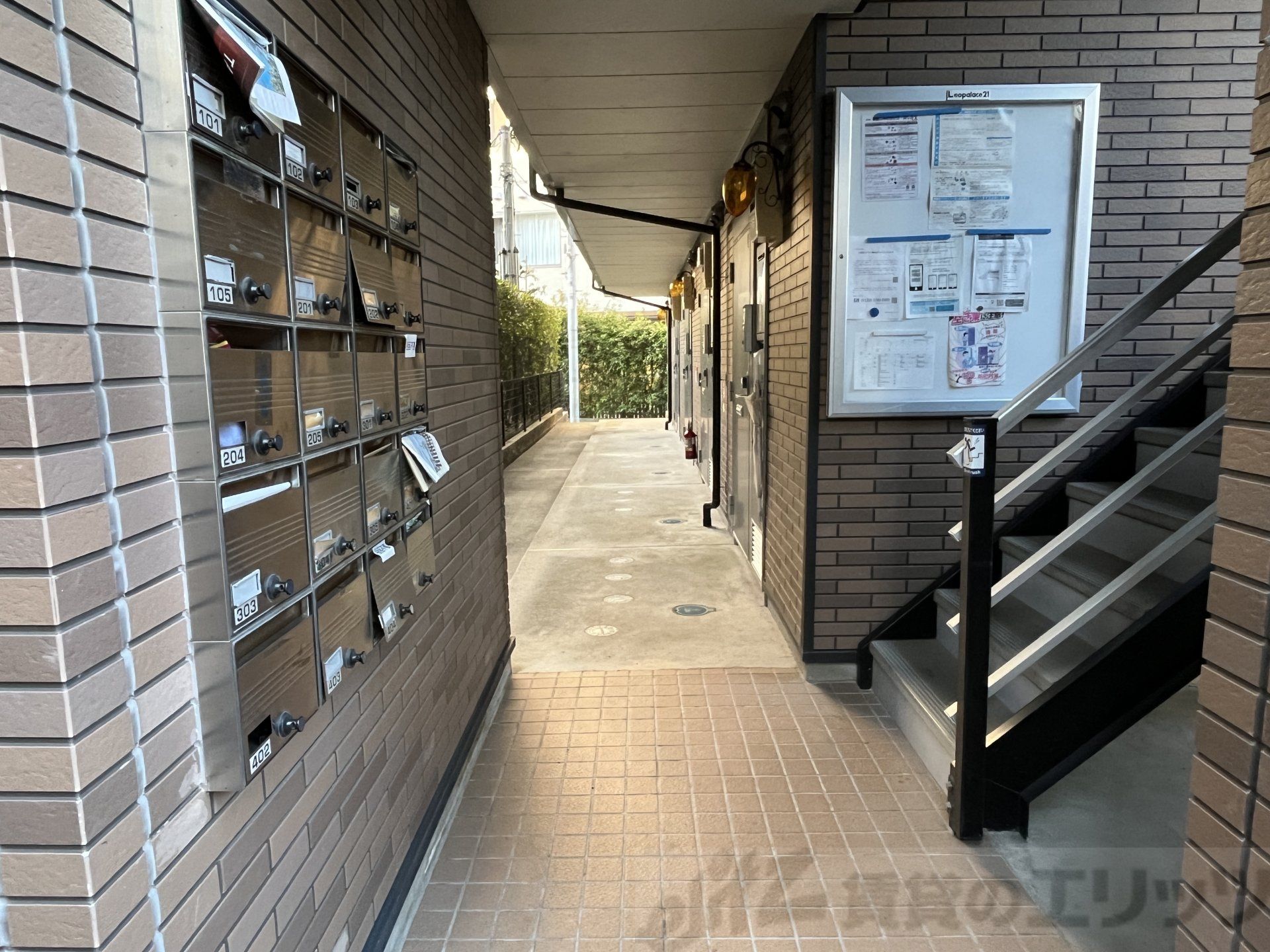 建物エントランス