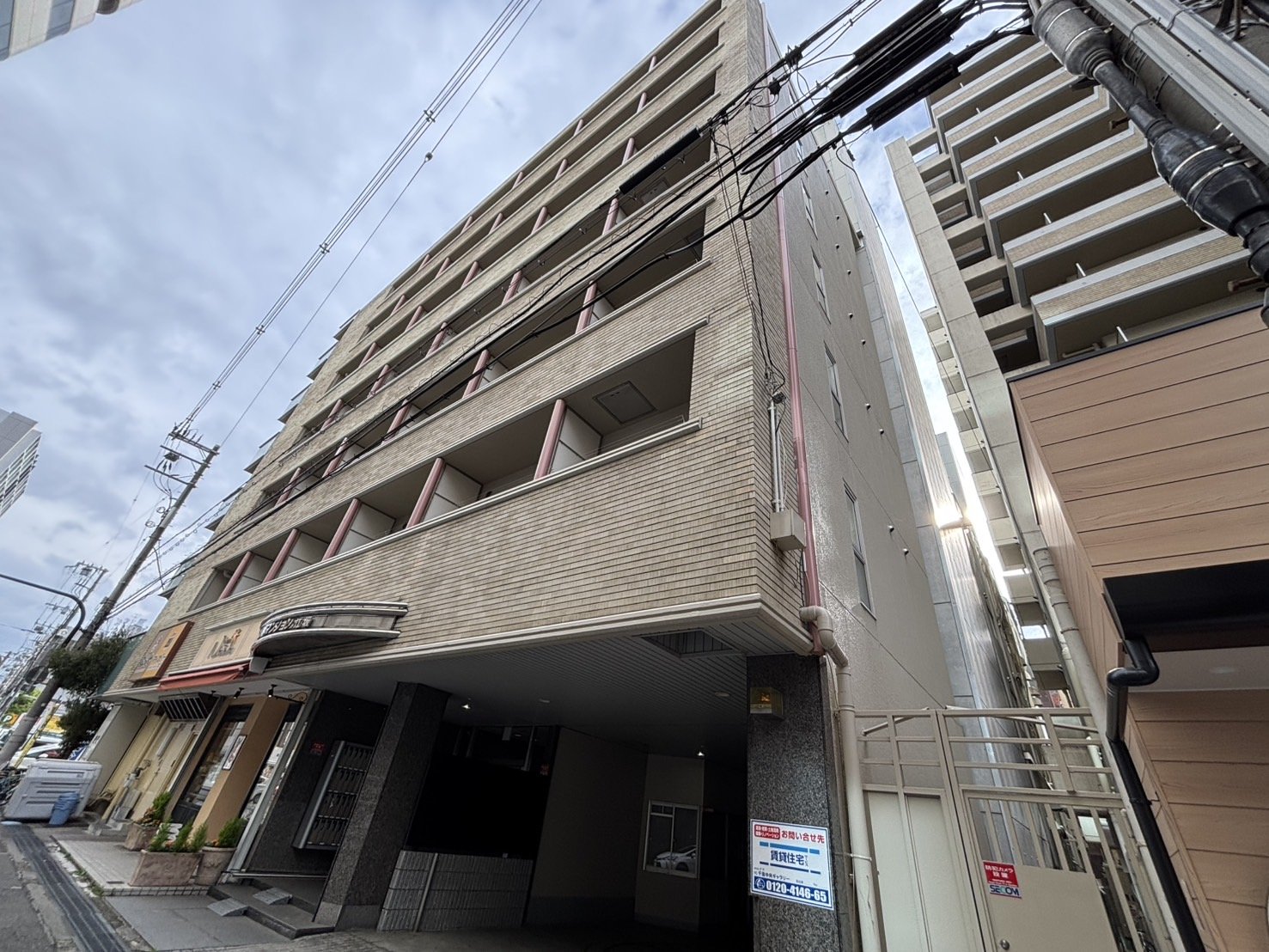 建物外観
