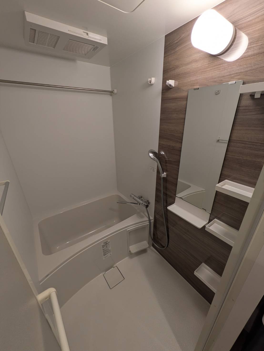 シャワールーム