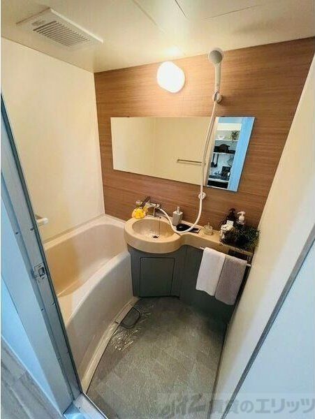 シャワールーム