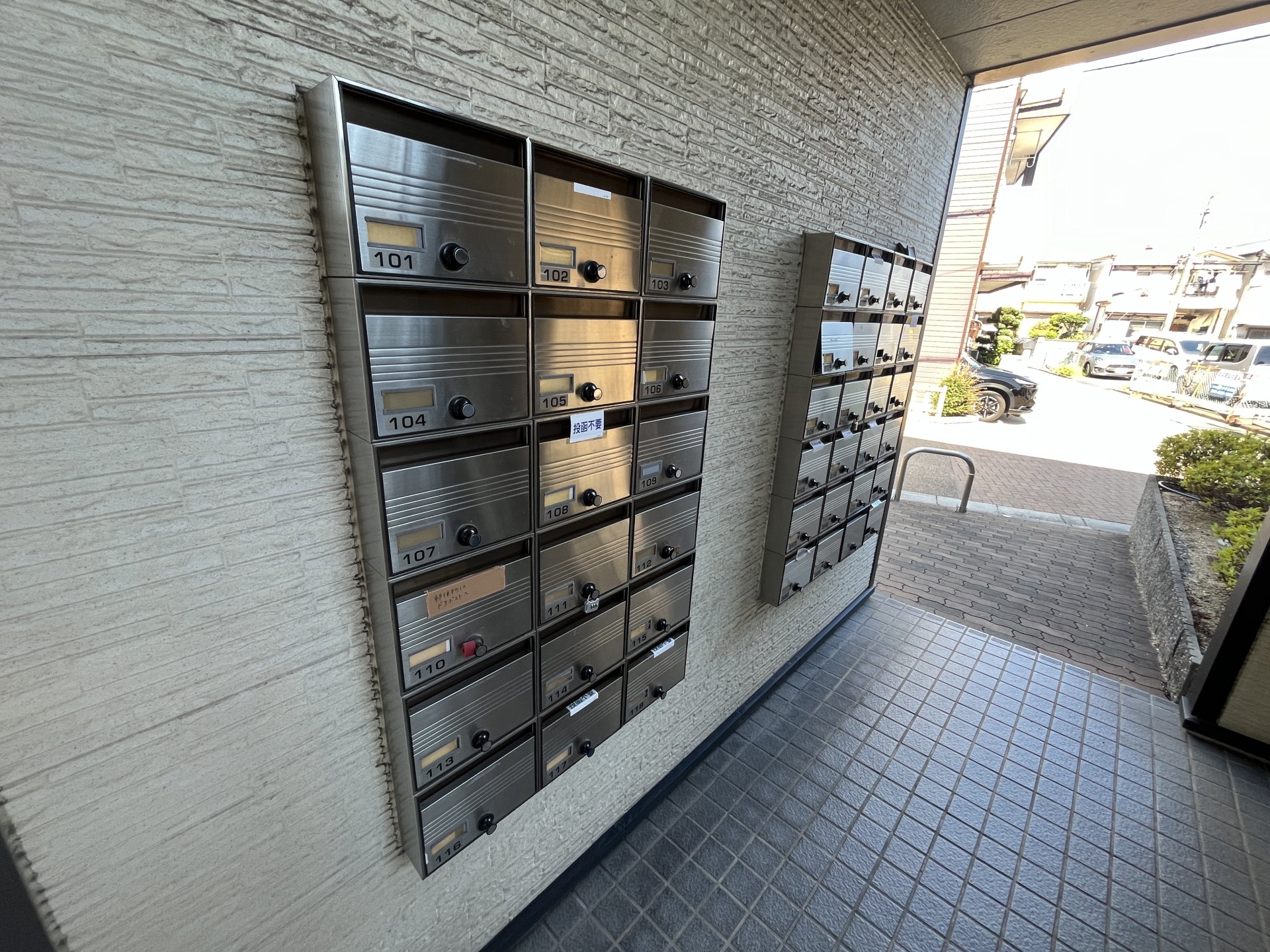 建物エントランス
