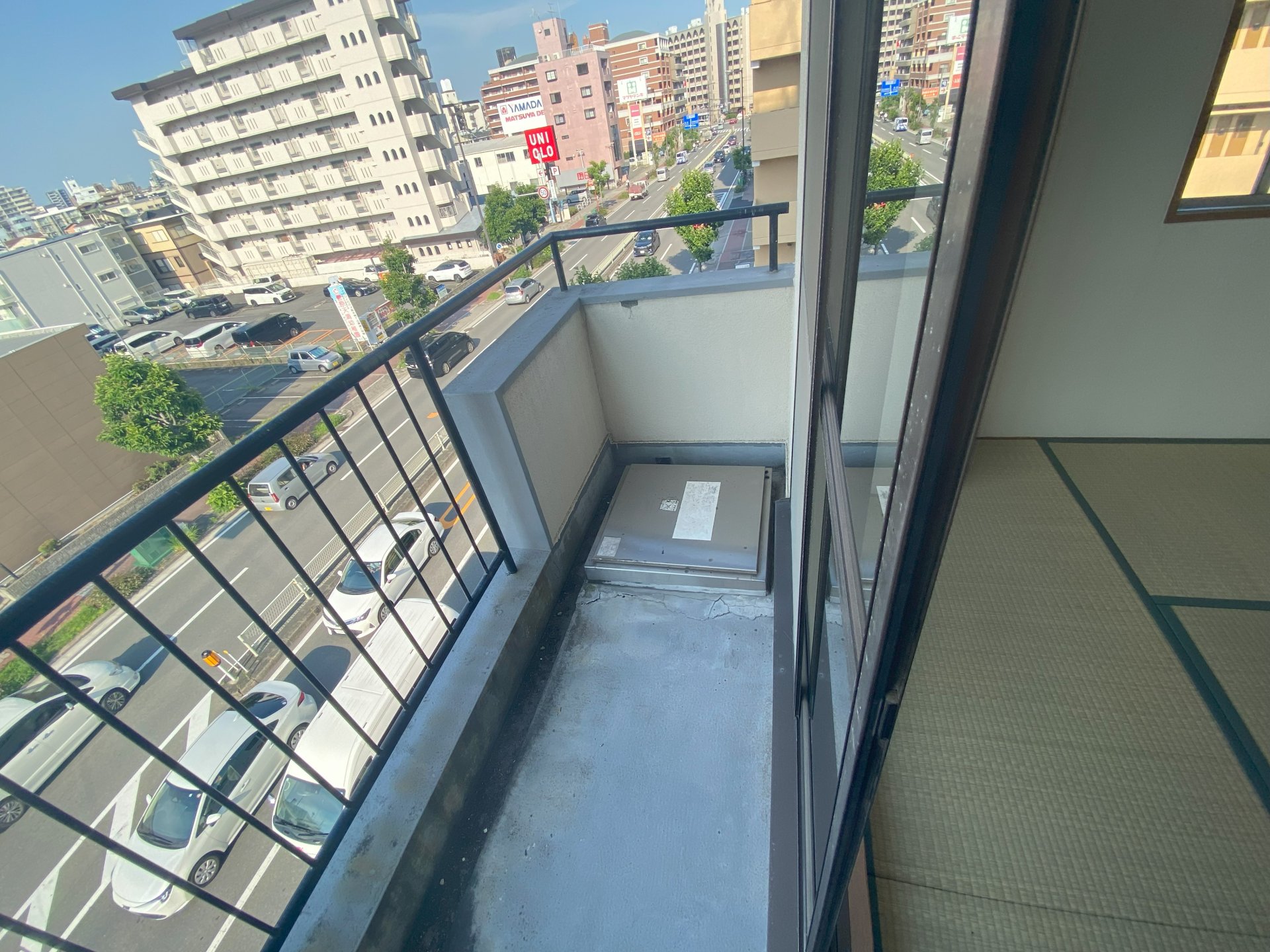 バルコニー