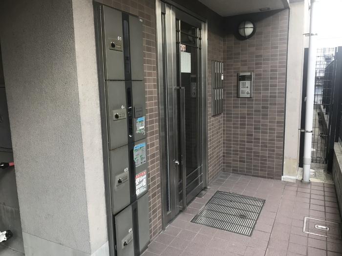 建物エントランス