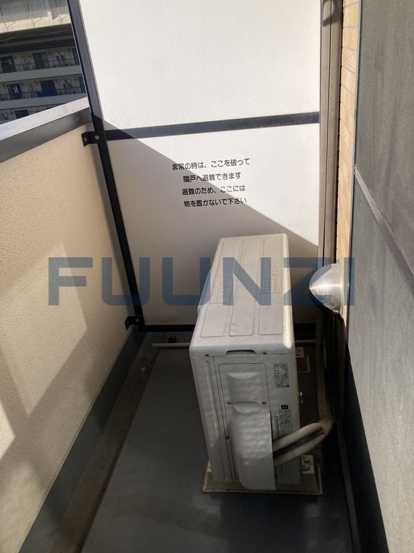 バルコニー