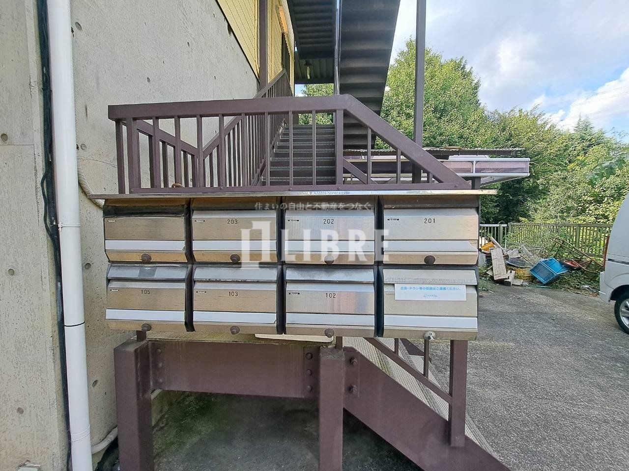 建物エントランス