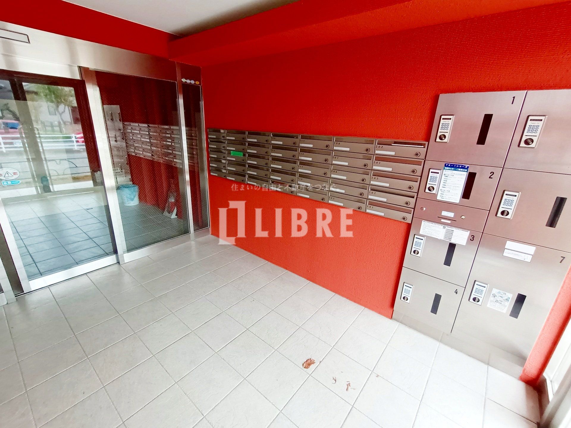 建物エントランス