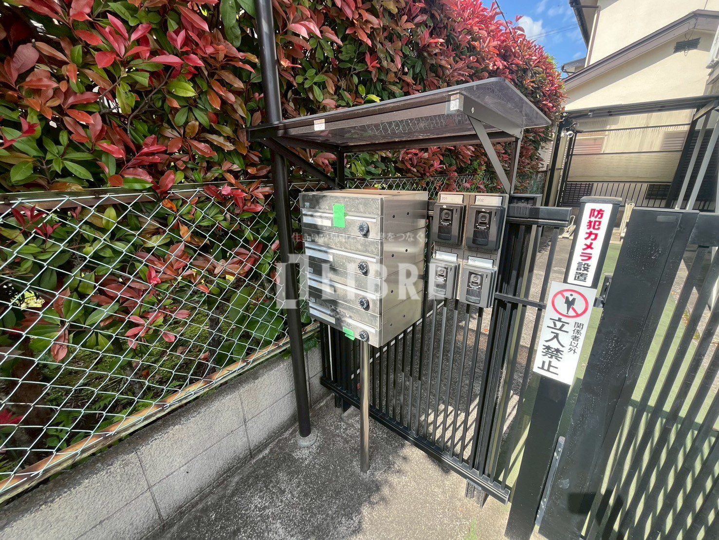 建物エントランス
