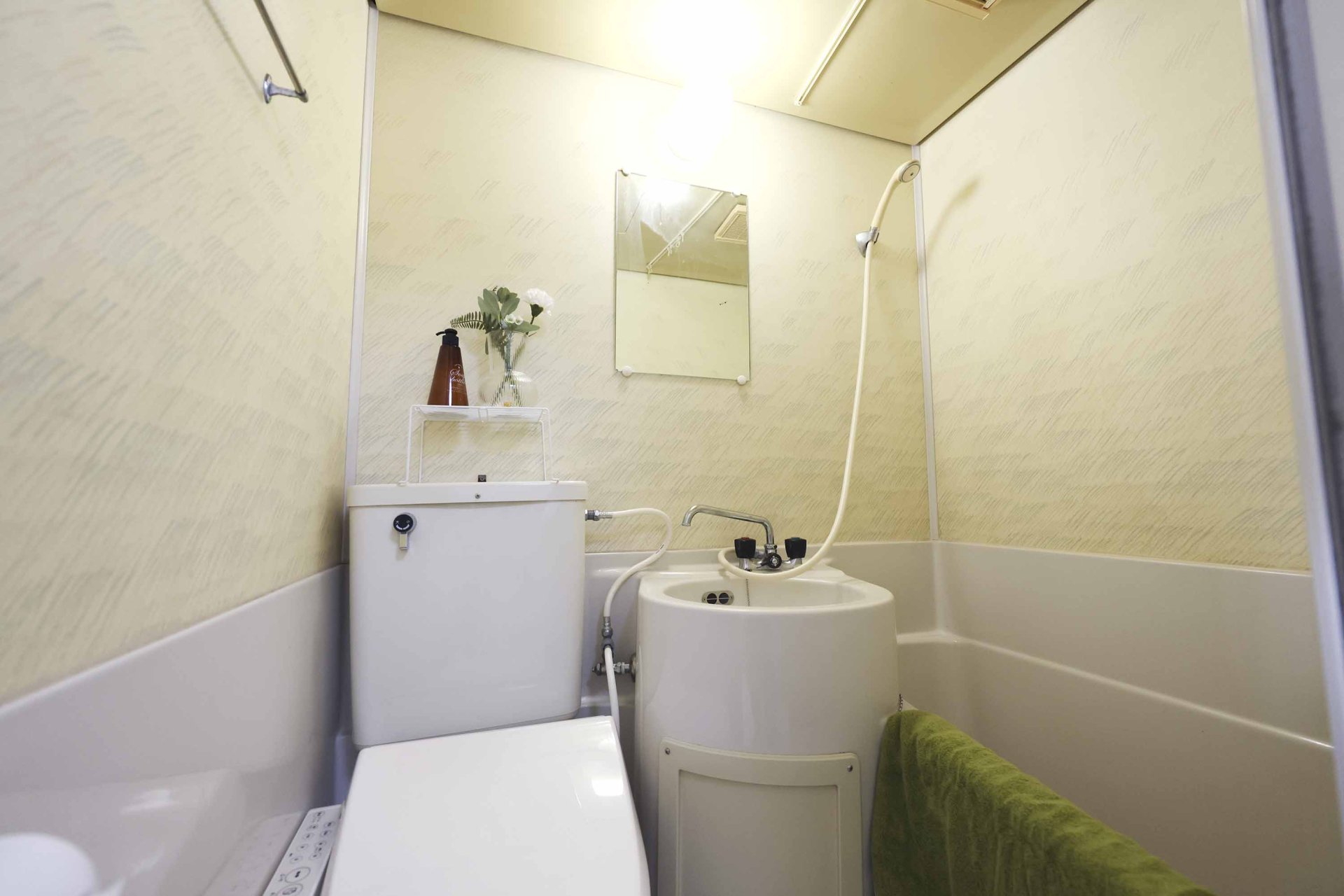 シャワールーム