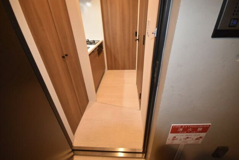 玄関