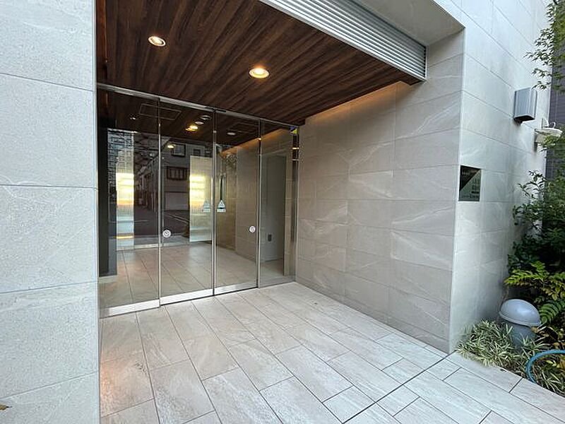 建物エントランス