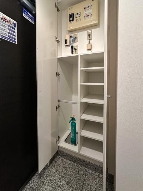 収納