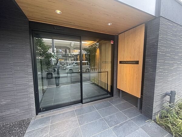 建物エントランス