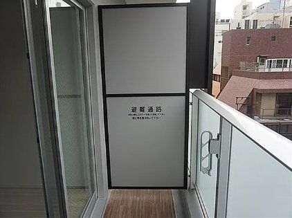 バルコニー