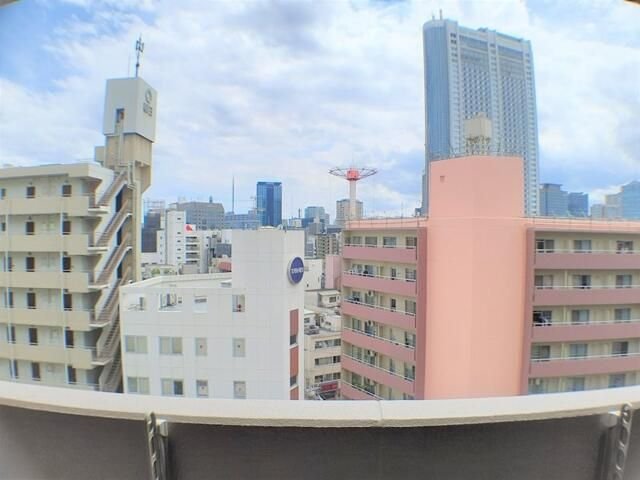 バルコニー