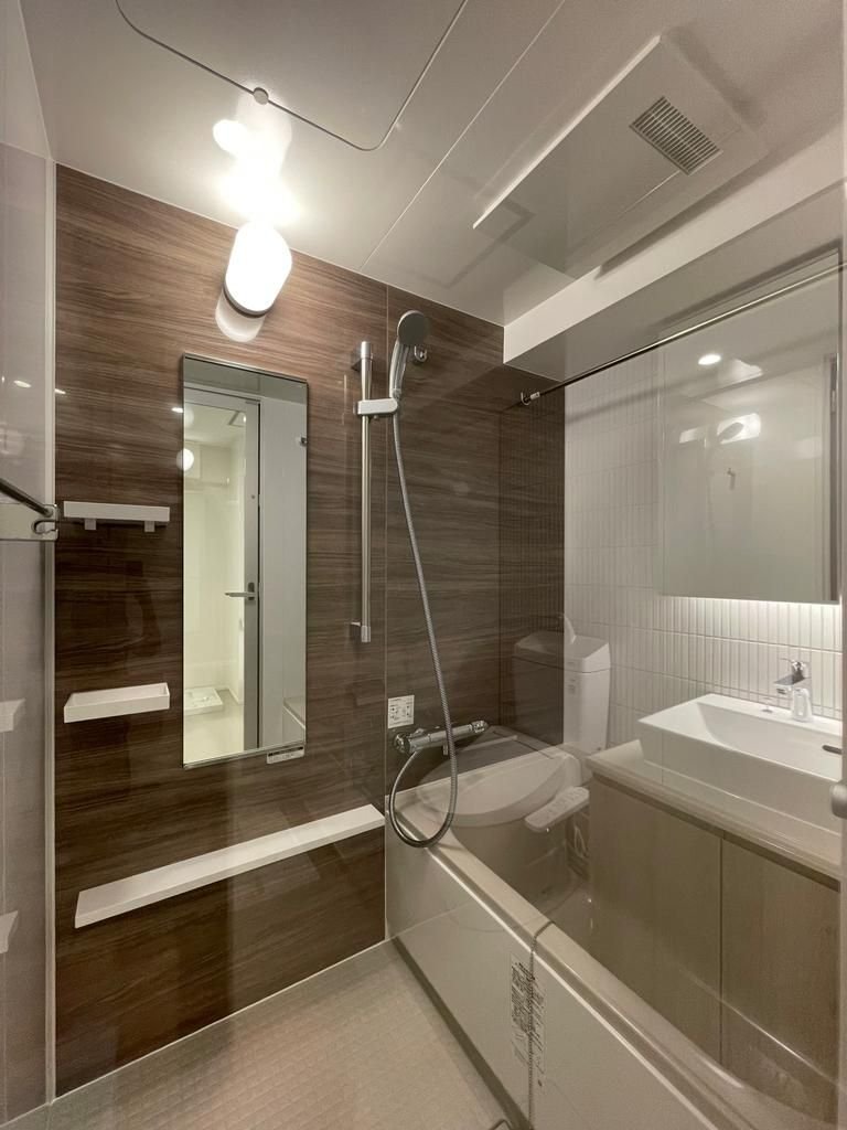 シャワールーム