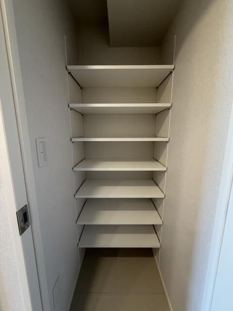 収納