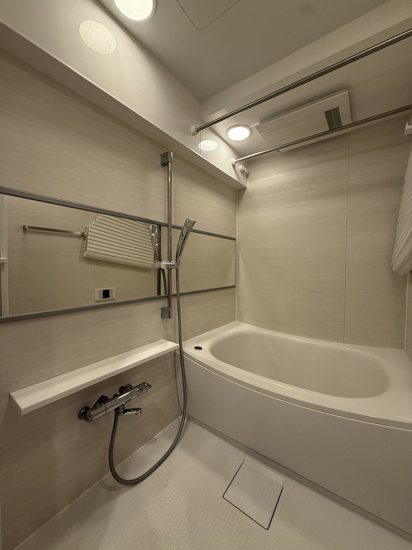 シャワールーム