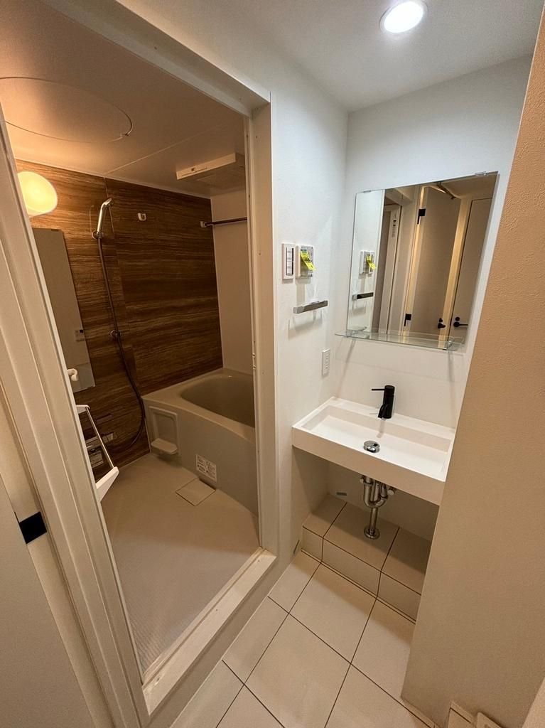 シャワールーム