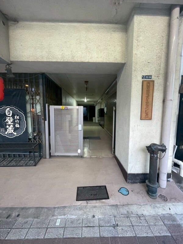 建物エントランス