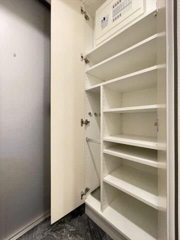 収納