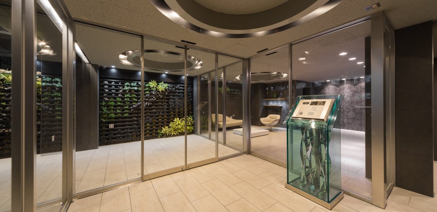 建物エントランス