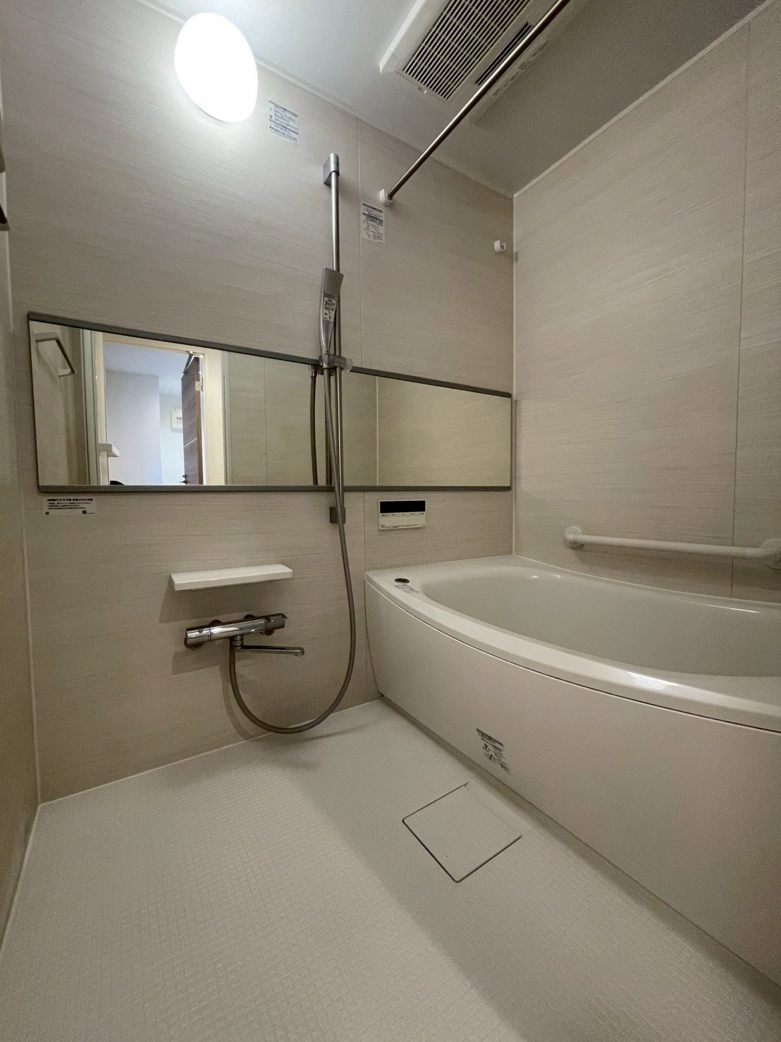 シャワールーム