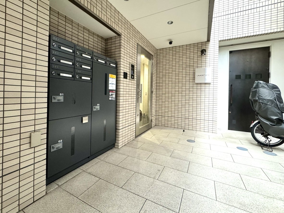 建物エントランス