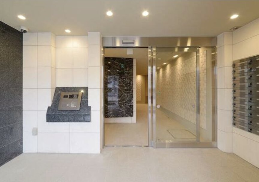 建物エントランス