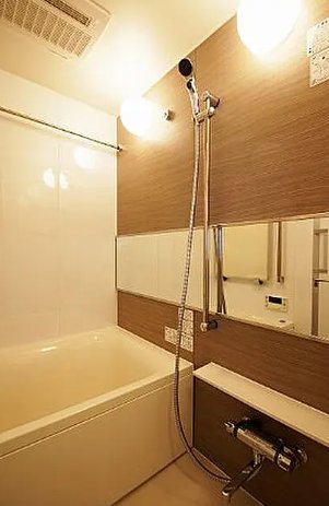 シャワールーム