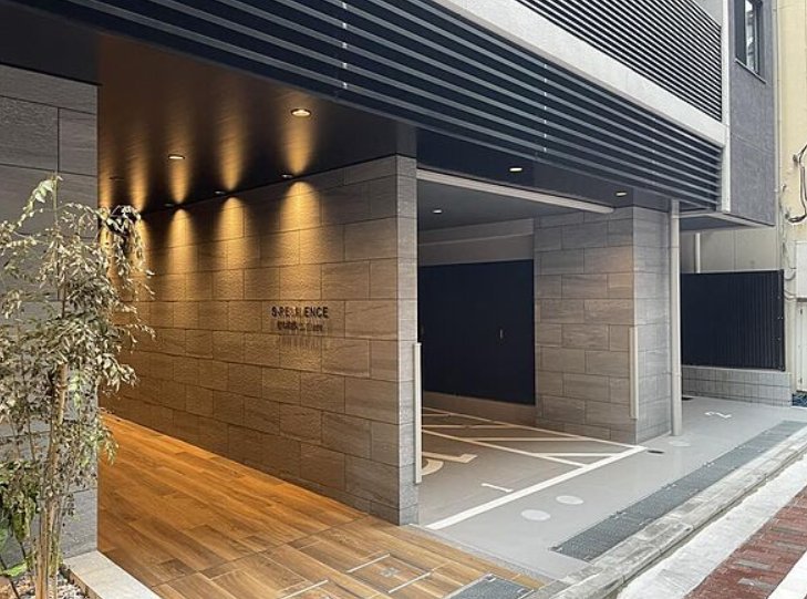 建物エントランス