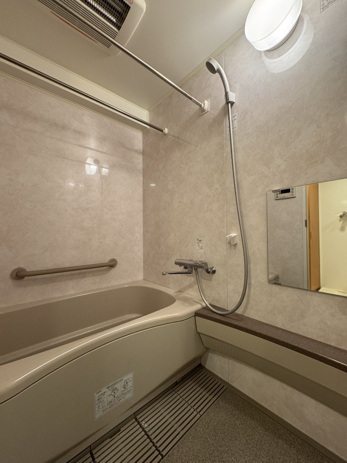 シャワールーム