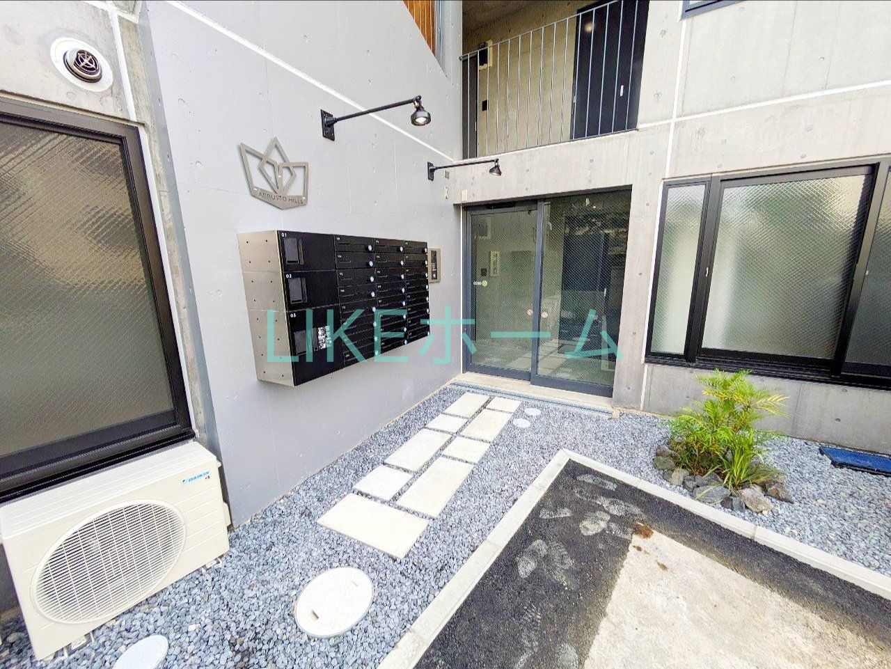 建物エントランス