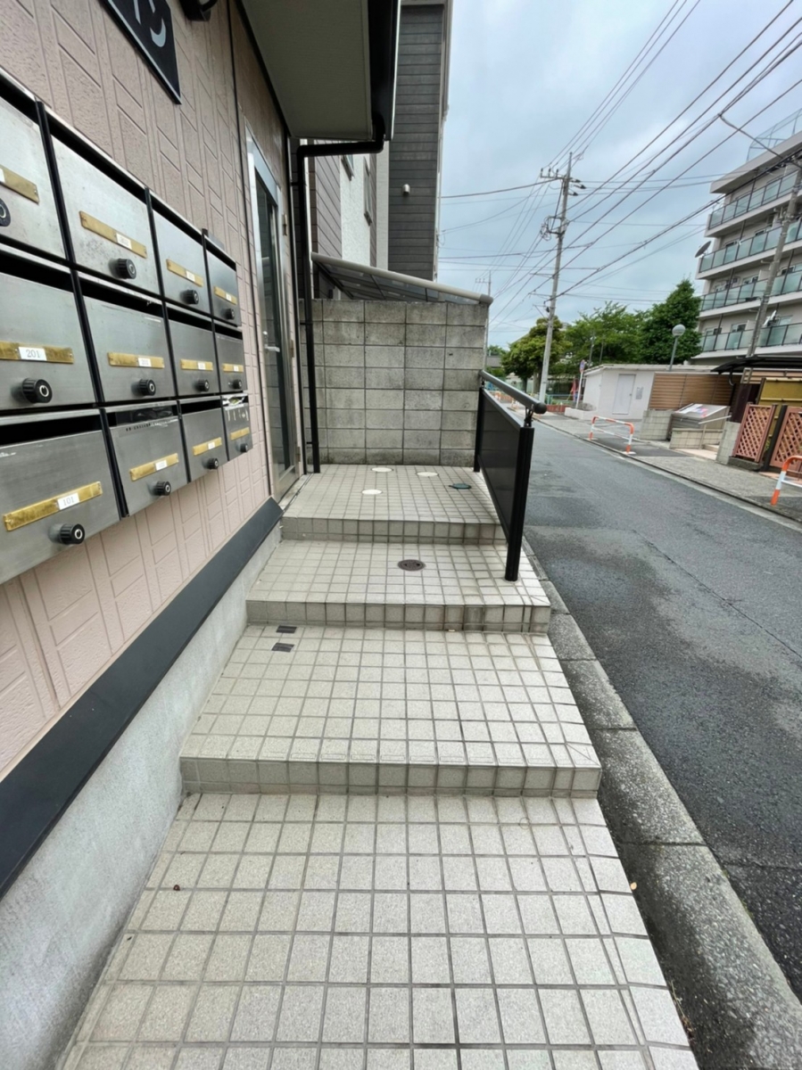 建物エントランス