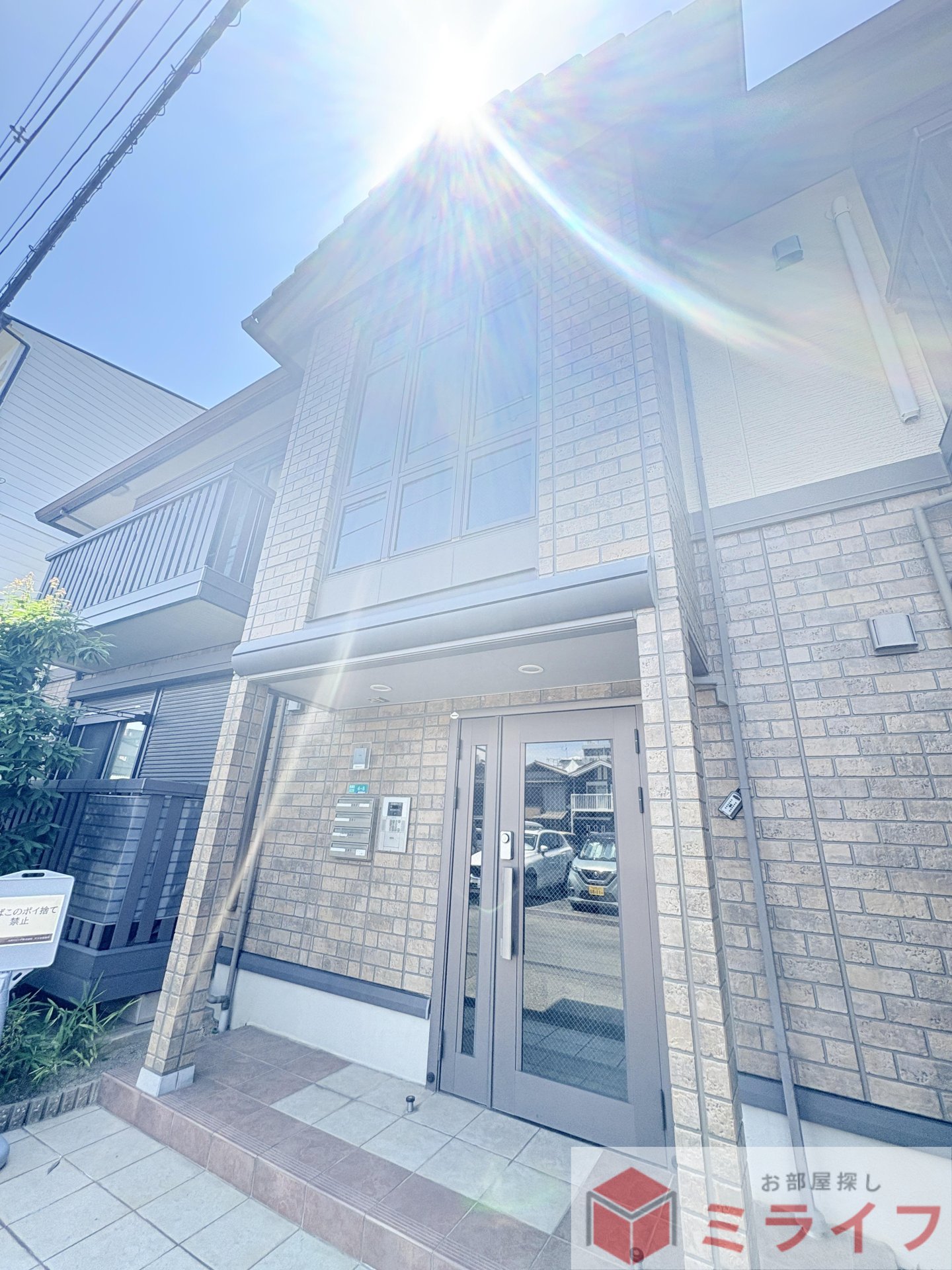 建物エントランス