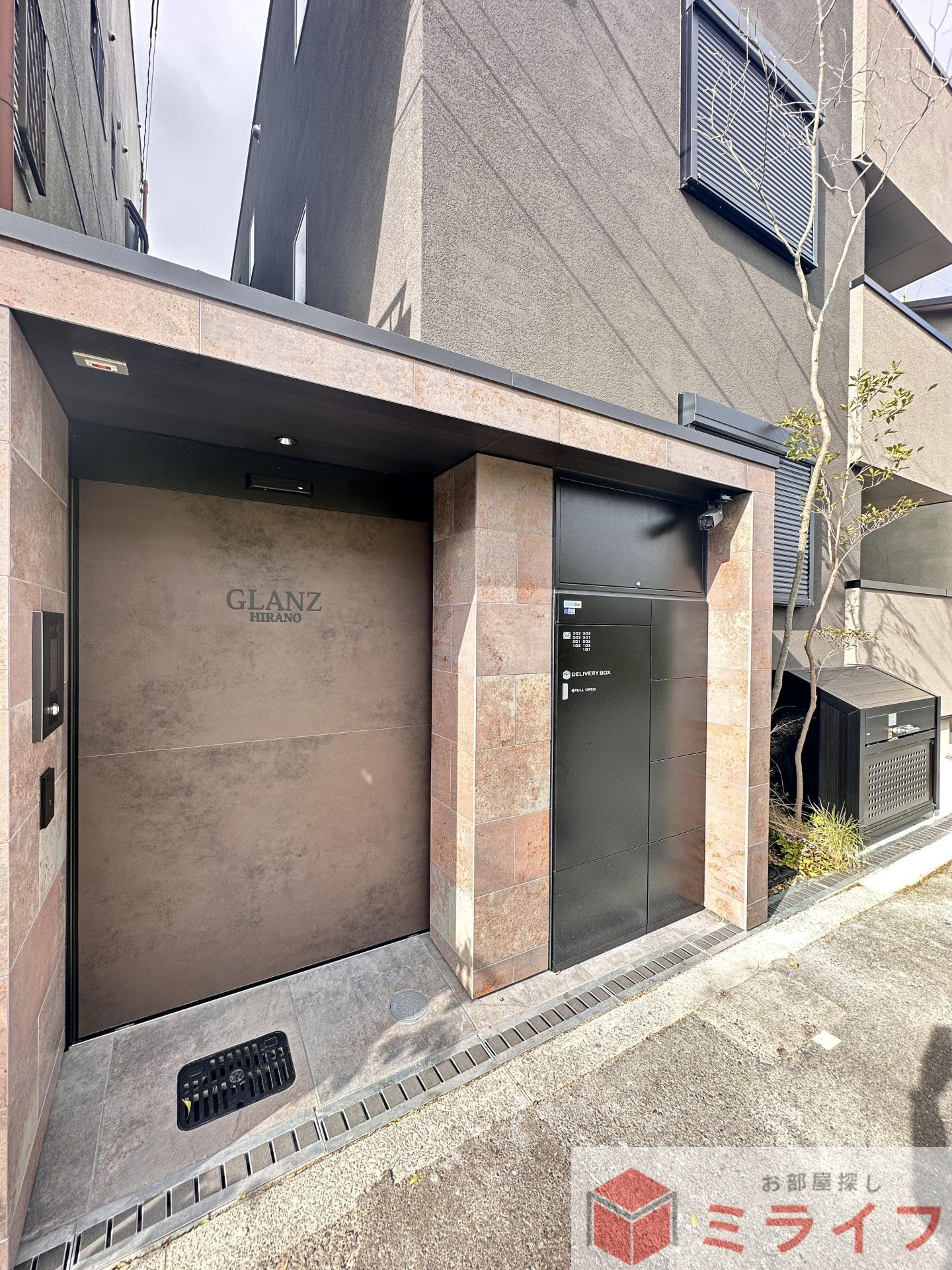 建物エントランス