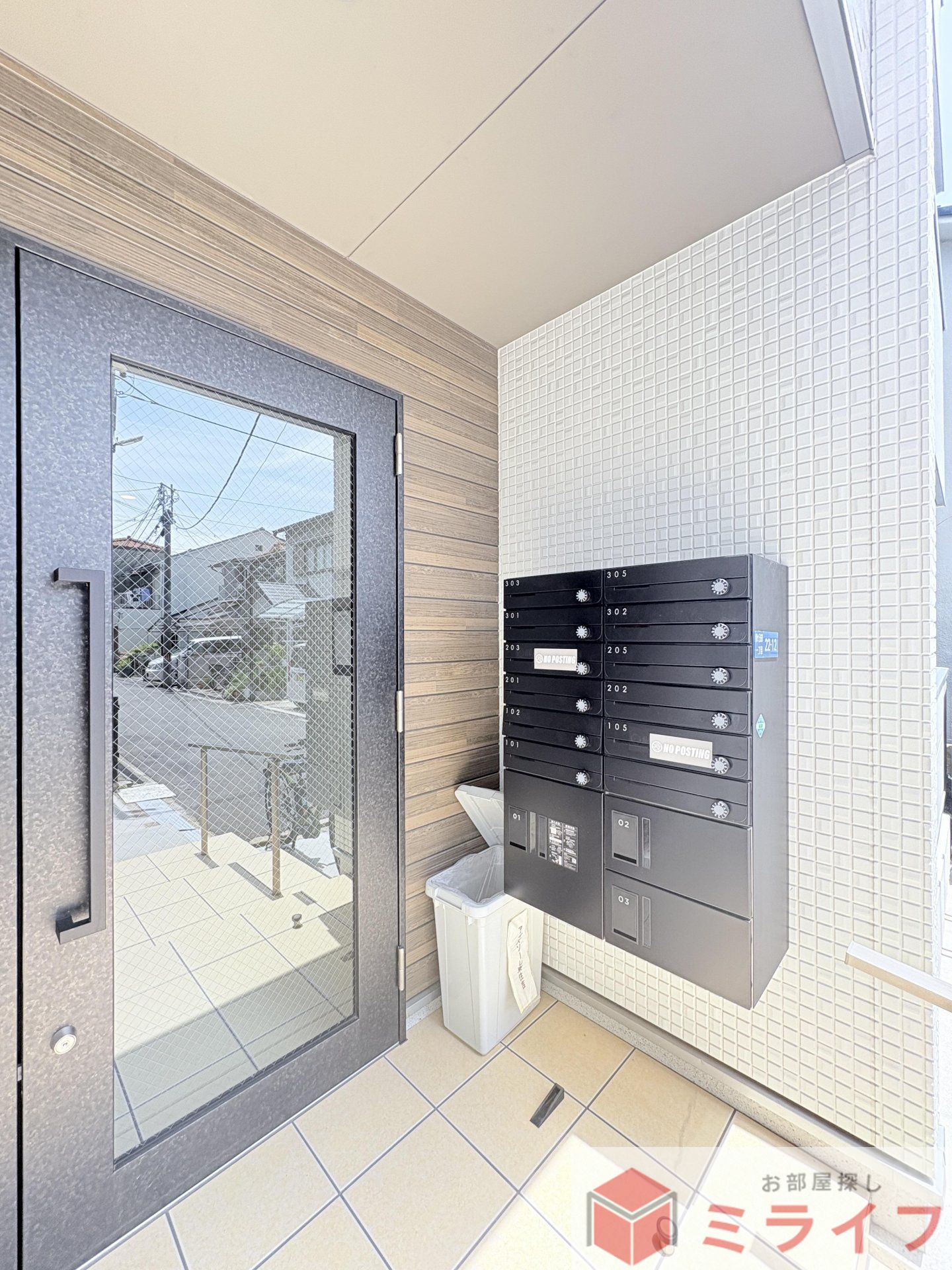 建物エントランス